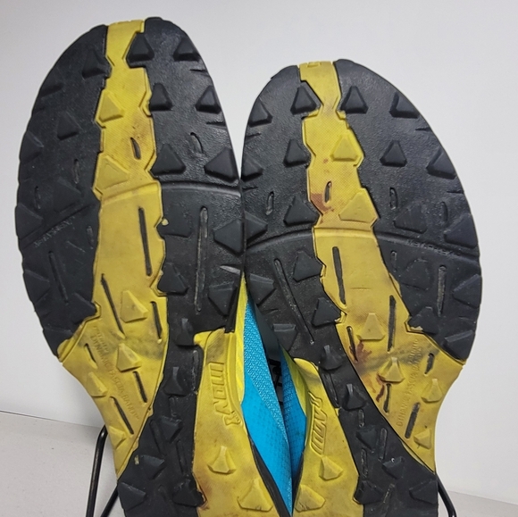 Inov8 Terraclaw 220  Hiking Shoes- Men’s 11.5 / Women’s 13 - Picture 10 of 10